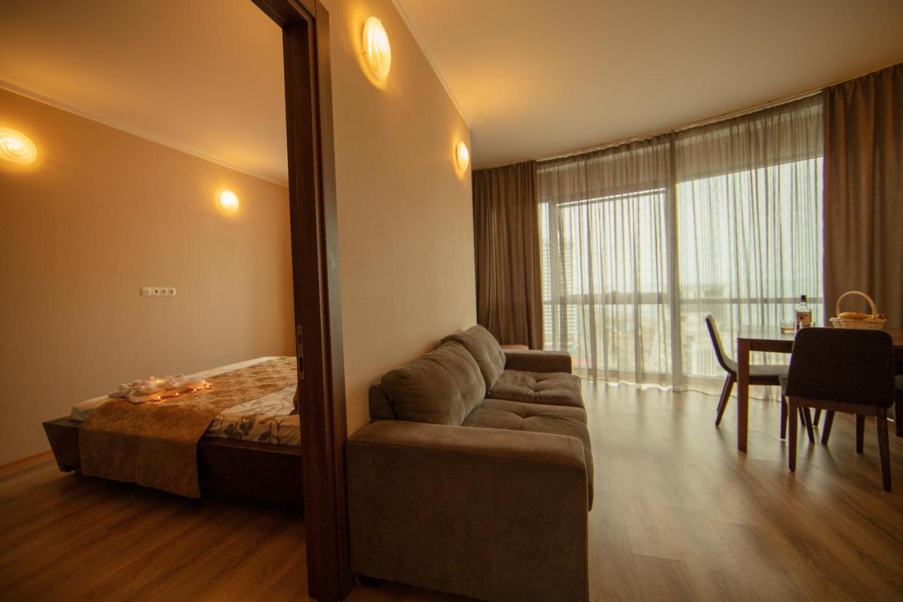 Tower Apartments Batumi Exterior photo