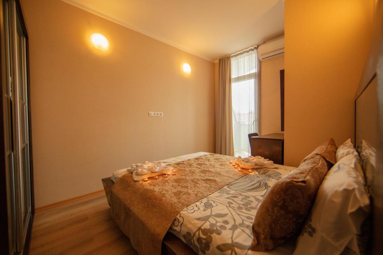 Tower Apartments Batumi Exterior photo