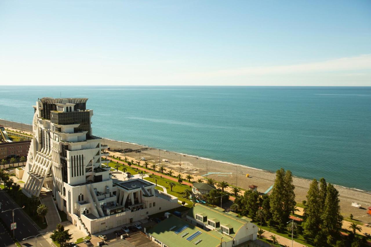 Tower Apartments Batumi Exterior photo