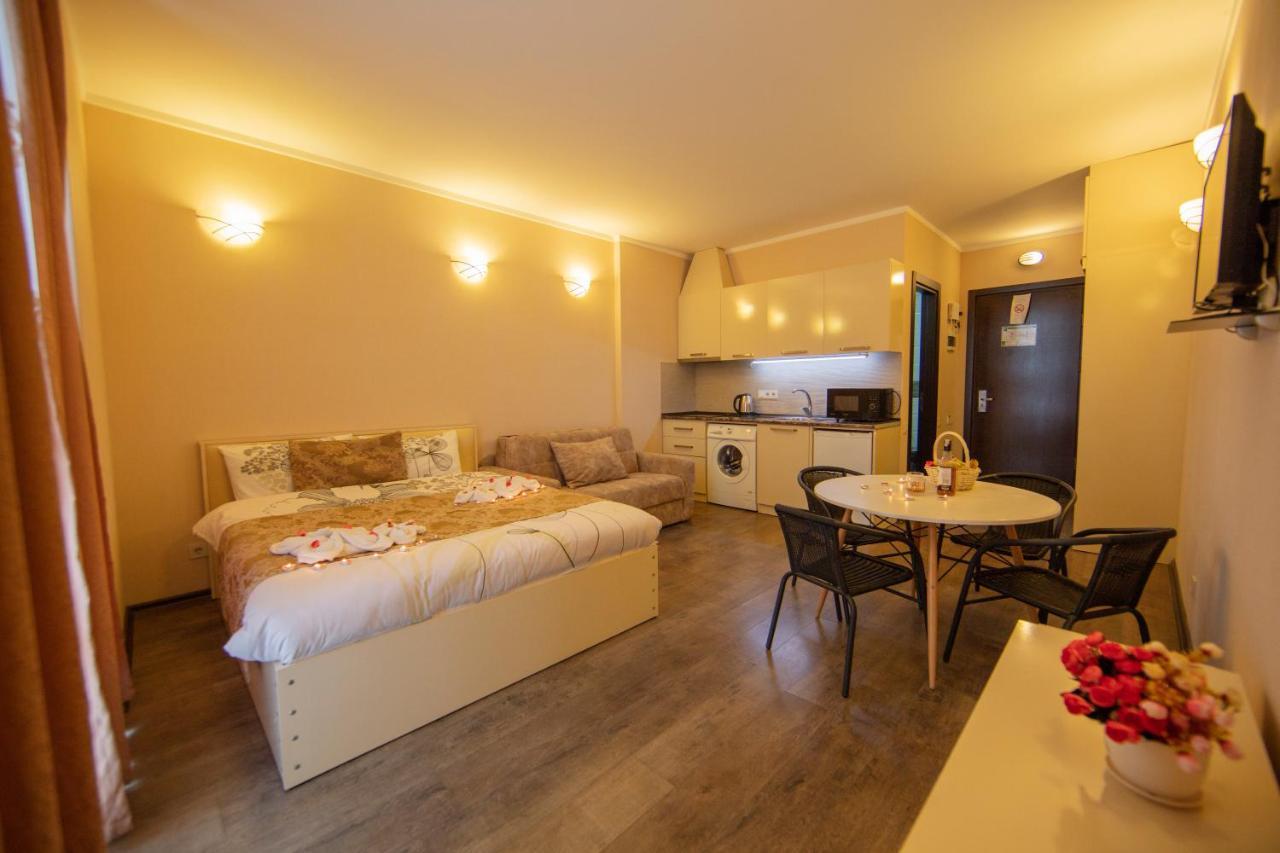 Tower Apartments Batumi Exterior photo