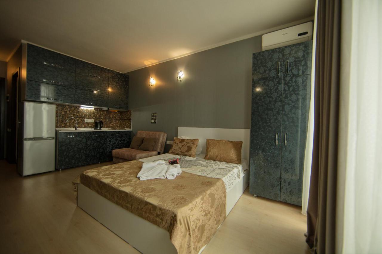 Tower Apartments Batumi Exterior photo