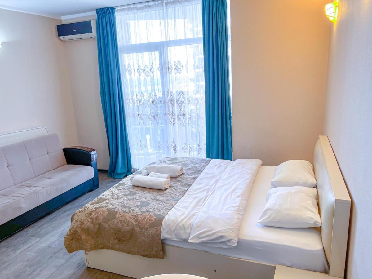 Tower Apartments Batumi Exterior photo